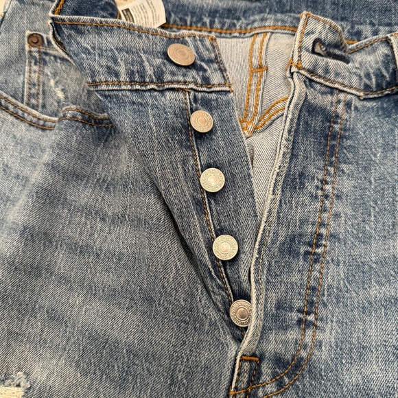 Levi’s 501 Women’s Jeans Size 29x26 Distressed, Big E, Ankle-Length Button Fly - Picture 6 of 14